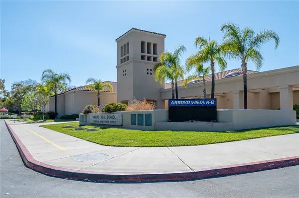 $1,299,000 | 33 Calle Del Norte, Rancho Santa Margarita, CA 92688