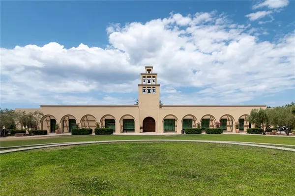 $1,299,000 | 33 Calle Del Norte, Rancho Santa Margarita, CA 92688