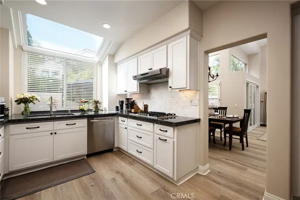 $1,299,000 | 33 Calle Del Norte, Rancho Santa Margarita, CA 92688