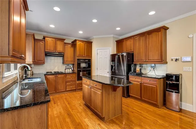 $898,000 | 2818 Willowstone Drive, Duluth, GA 30096