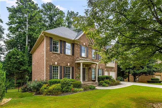 $898,000 | 2818 Willowstone Drive, Duluth, GA 30096