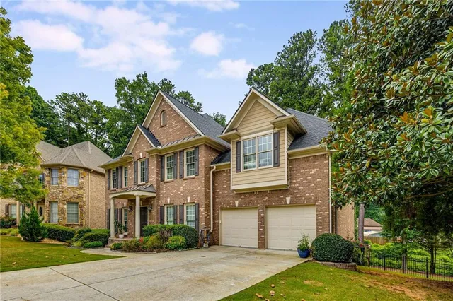 $898,000 | 2818 Willowstone Drive, Duluth, GA 30096