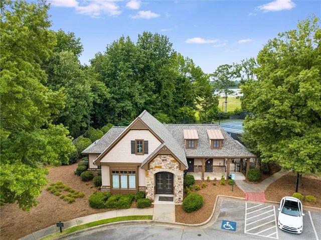 $898,000 | 2818 Willowstone Drive, Duluth, GA 30096