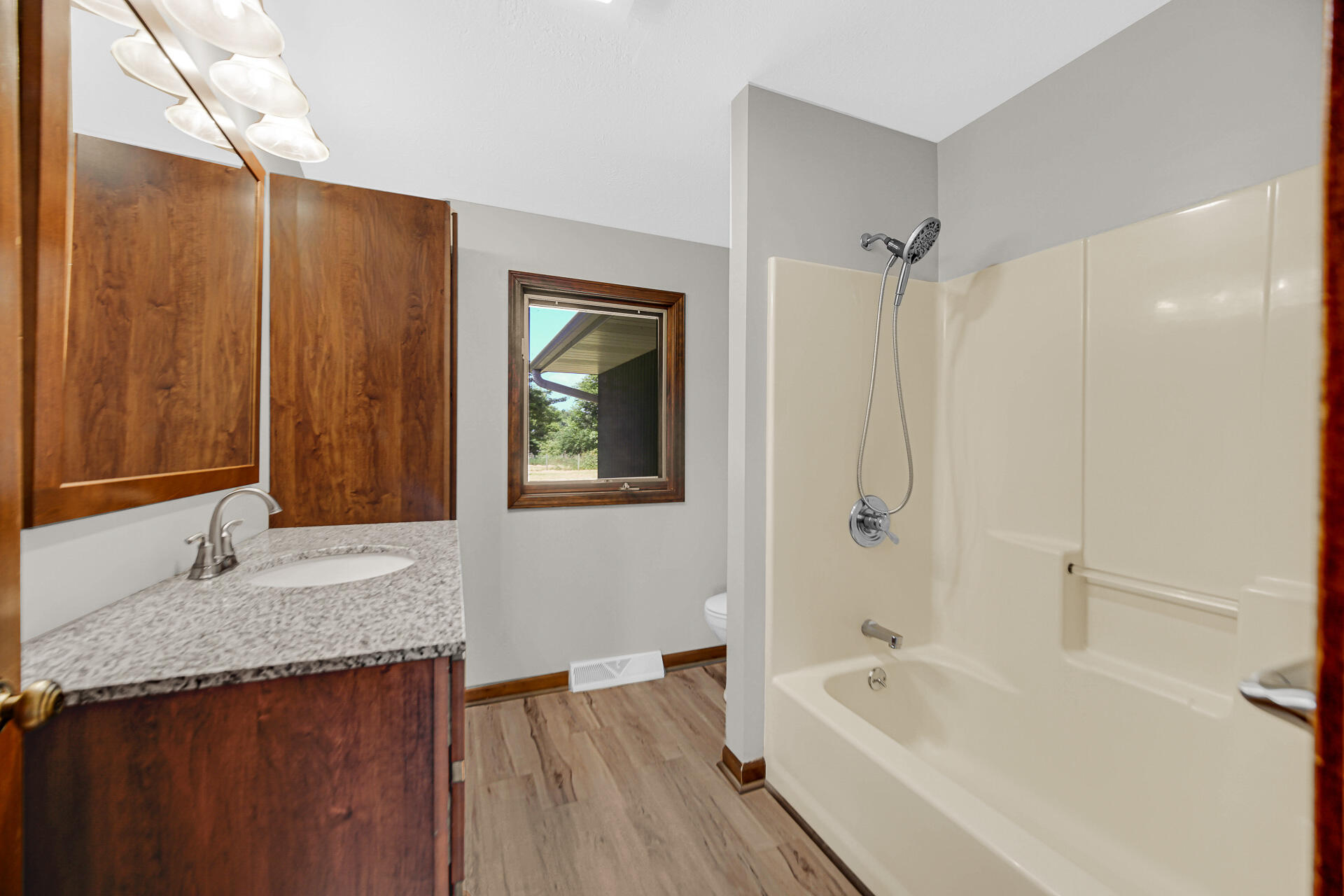 2372 South Taylor Road Mill Creek, IN 46365 - Photo 20 of 29 1920x1280