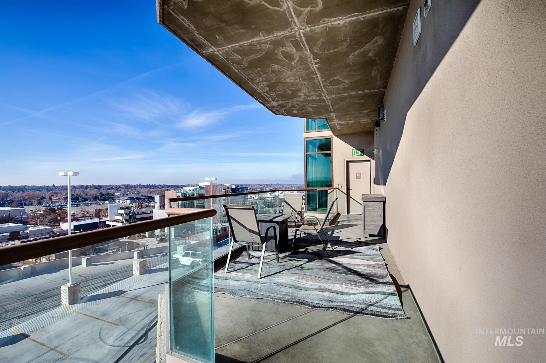 851 West Front Street, Unit 1004 Boise, ID 83702 - Photo 21 of 27 Balcony with a city view
