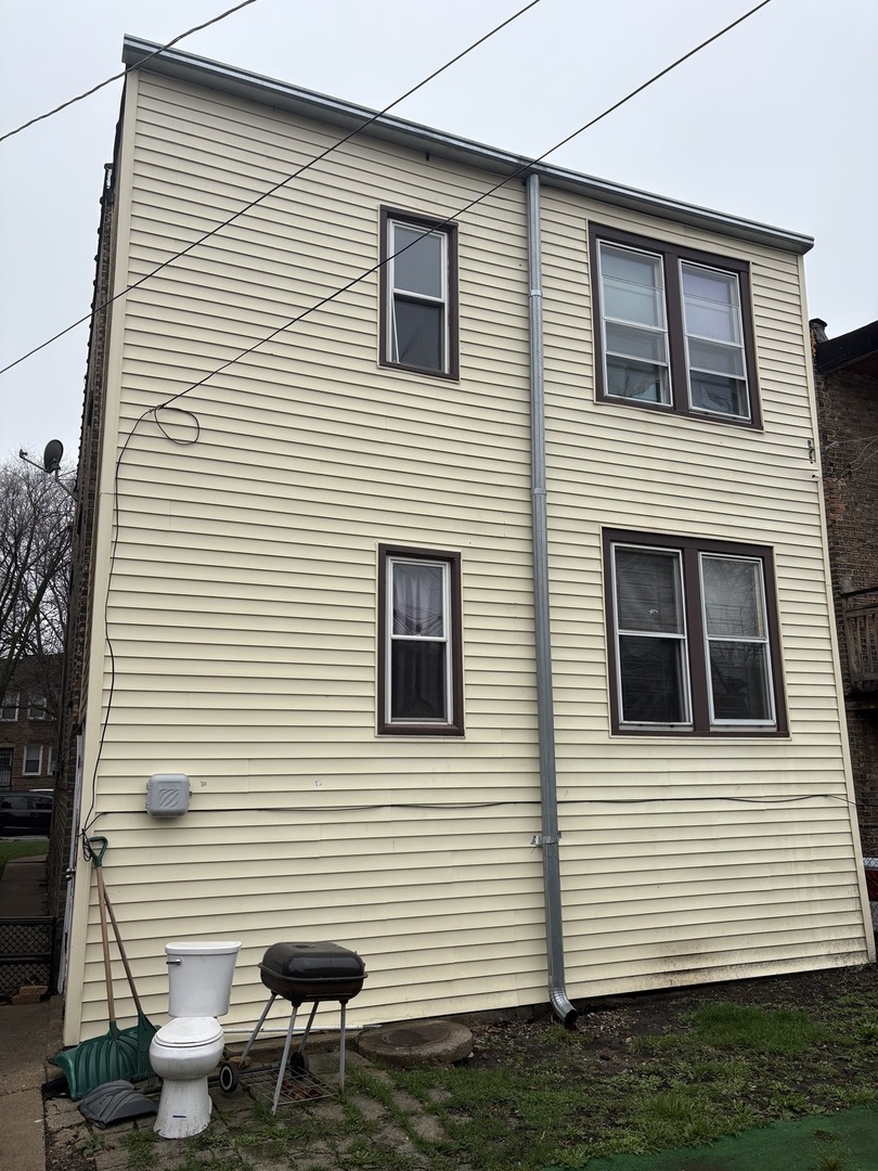 1711 North Austin Avenue Chicago, IL 60639 - Photo 13 of 13