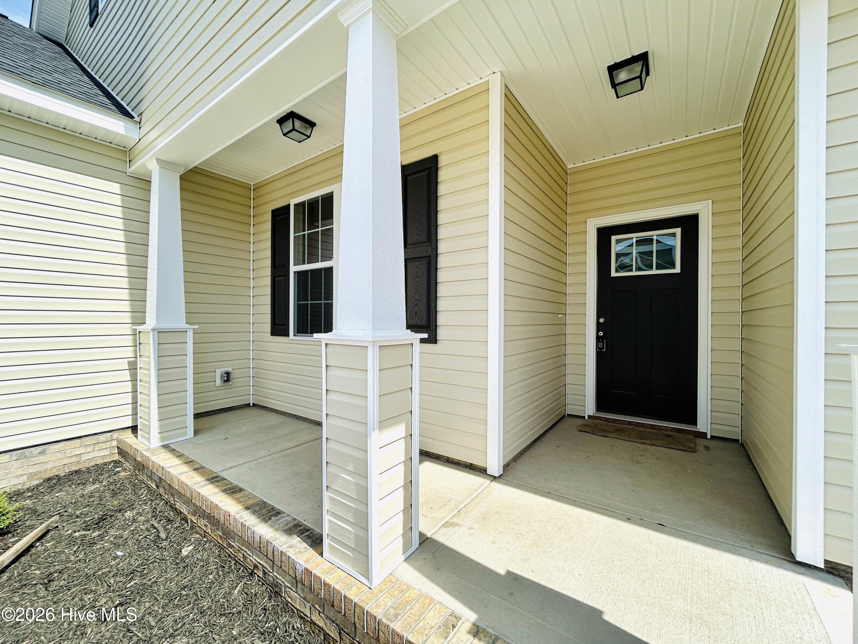 265 Browns Ferry Road Jacksonville, NC 28546 - Photo 5 of 60 SIMILAR PHOTO