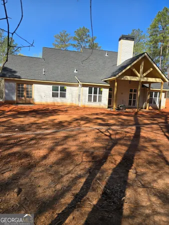$633,000 | 158 Rivers Edge Drive, Forsyth, GA 31029