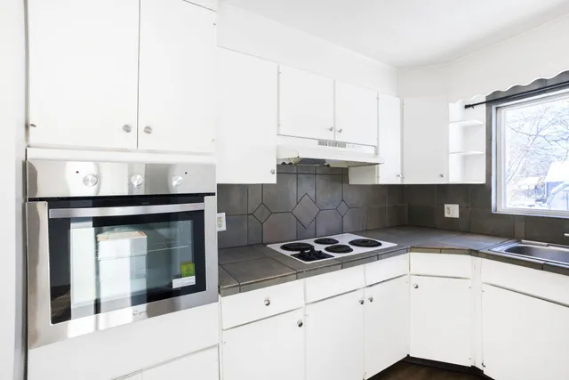 $189,900 | 1001 South 12th Street, Goshen, IN 46526