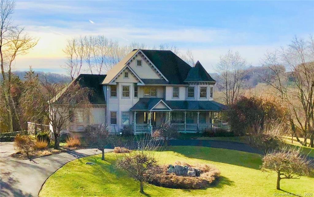 15 Kenan Road Newtown, CT 06470 - Photo 1 of 1 Front View