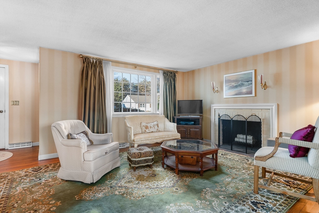 29 Captain Besse Road Yarmouth, MA 02664 - Photo 3 of 28 Gallery Image 3