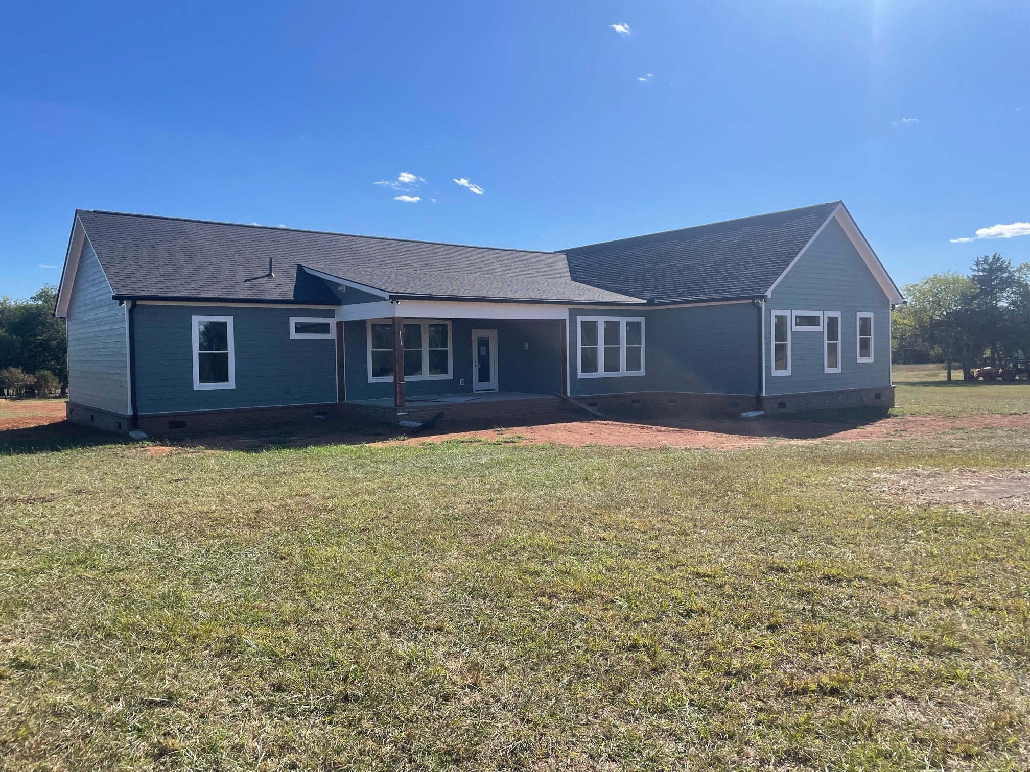560 Shirley Road Smyrna, TN 37167 - Photo 2 of 21 Gallery Image 2