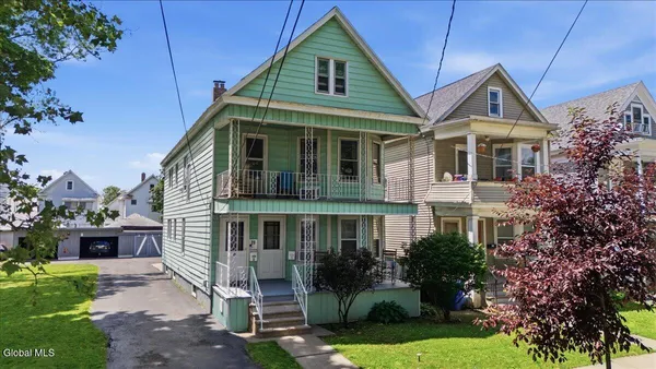 $399,000 | 20 Alden Avenue, Albany, NY 12209