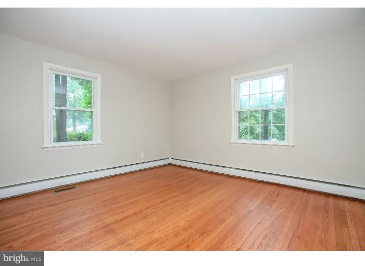 115 Brookside Road Newtown Square, PA 19073 - Photo 7 of 24 an empty room with a window