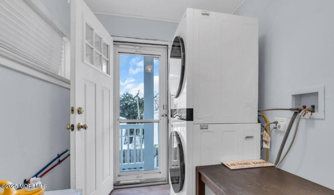 1510 R Bay Boulevard Seaside Heights, NJ 08751 - Photo 21 of 34 a view of front door