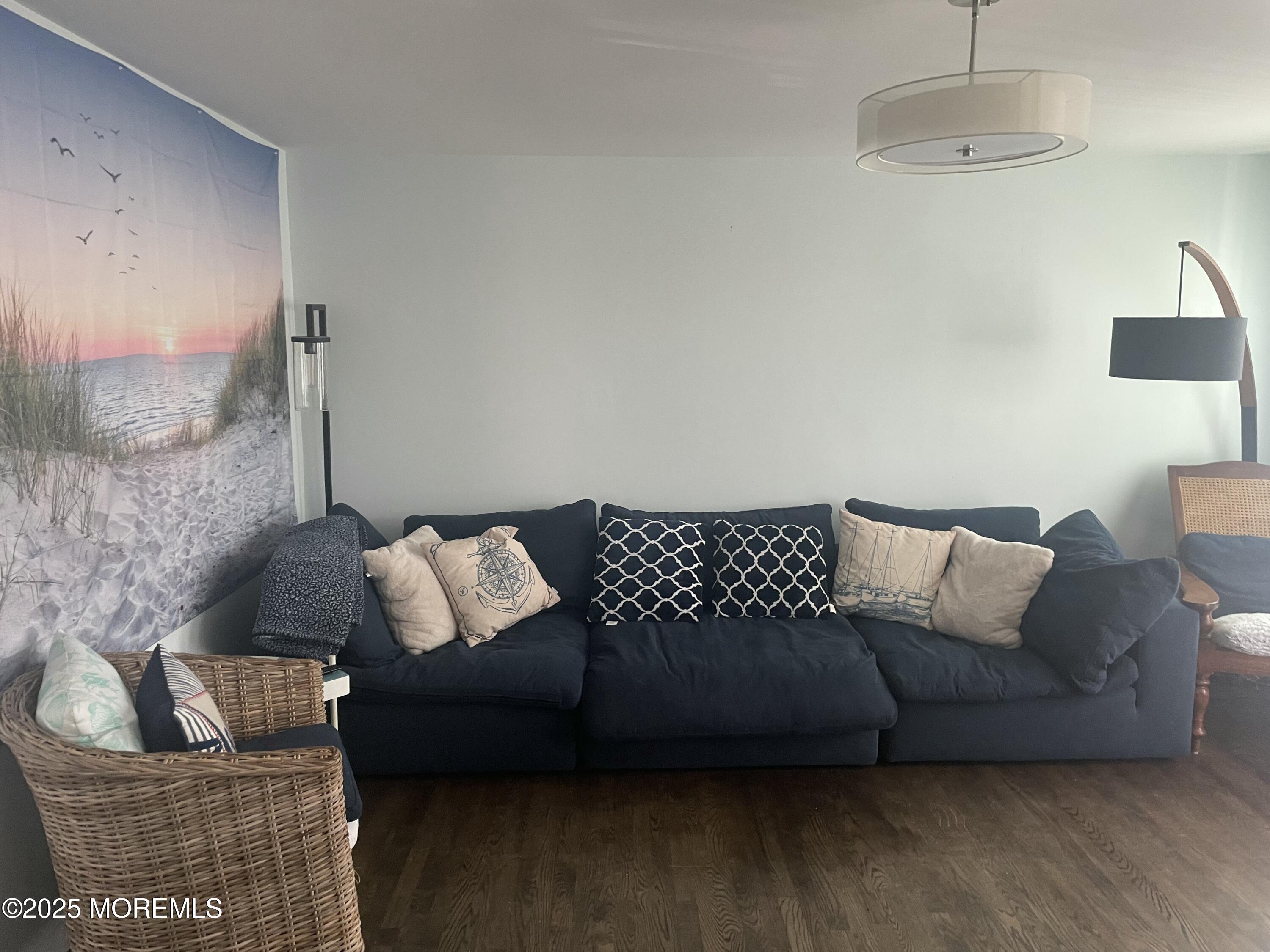 1510 R Bay Boulevard Seaside Heights, NJ 08751 - Photo 3 of 34 a living room with furniture
