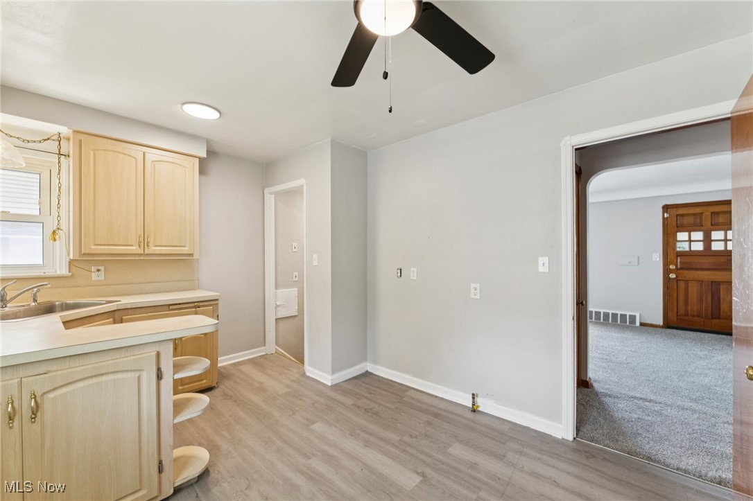13304 Orme Road Cleveland, OH 44125 - Photo 6 of 31