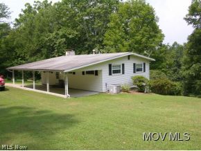 1008 Hebron Road St. Marys, WV 26170 - Photo 2 of 9 Back View