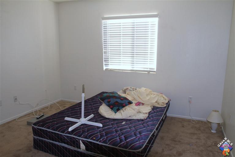 43922 Spring Street Lancaster, CA 93536 - Photo 5 of 23 Additional Photo