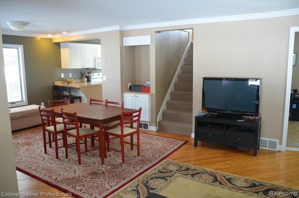715 1st Street Rochester, MI 48307 - Photo 17 of 18 Wide open floor plan. Wood floors and many updates