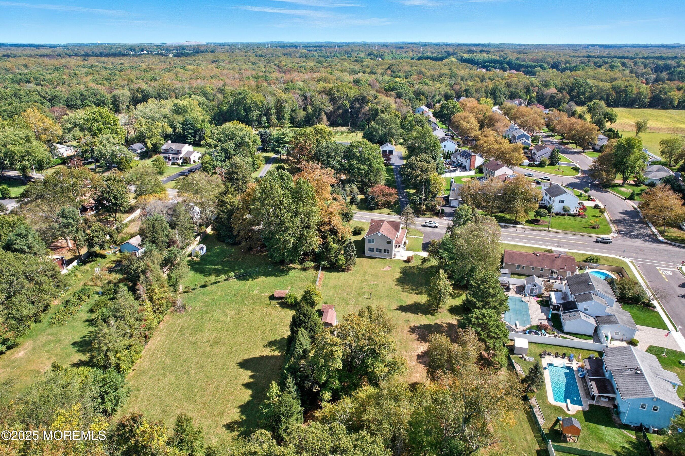 102 Colts Neck Road Farmingdale, NJ 07727 - Photo 34 of 48 35-Rear 1