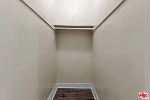 a view of entryway and hall