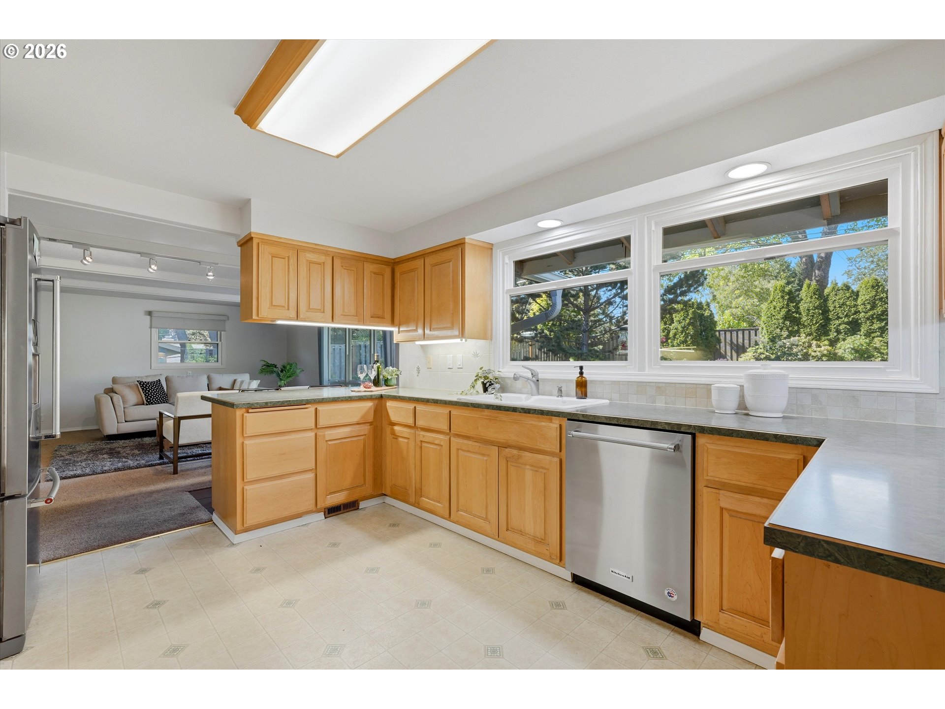 11850 Southwest Foothill Drive Portland, OR 97225 - Photo 12 of 48