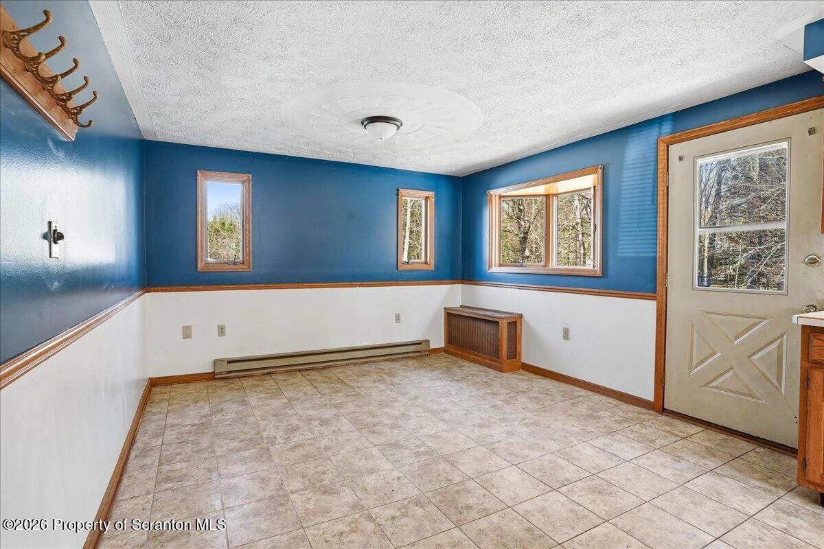 59 Tobyhanna Road Gouldsboro, PA 18424 - Photo 23 of 74 23-59_Tobyhanna_Rd_017