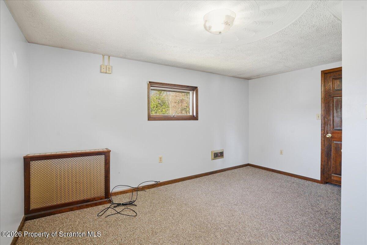 59 Tobyhanna Road Gouldsboro, PA 18424 - Photo 32 of 74 32-59_Tobyhanna_Rd_024