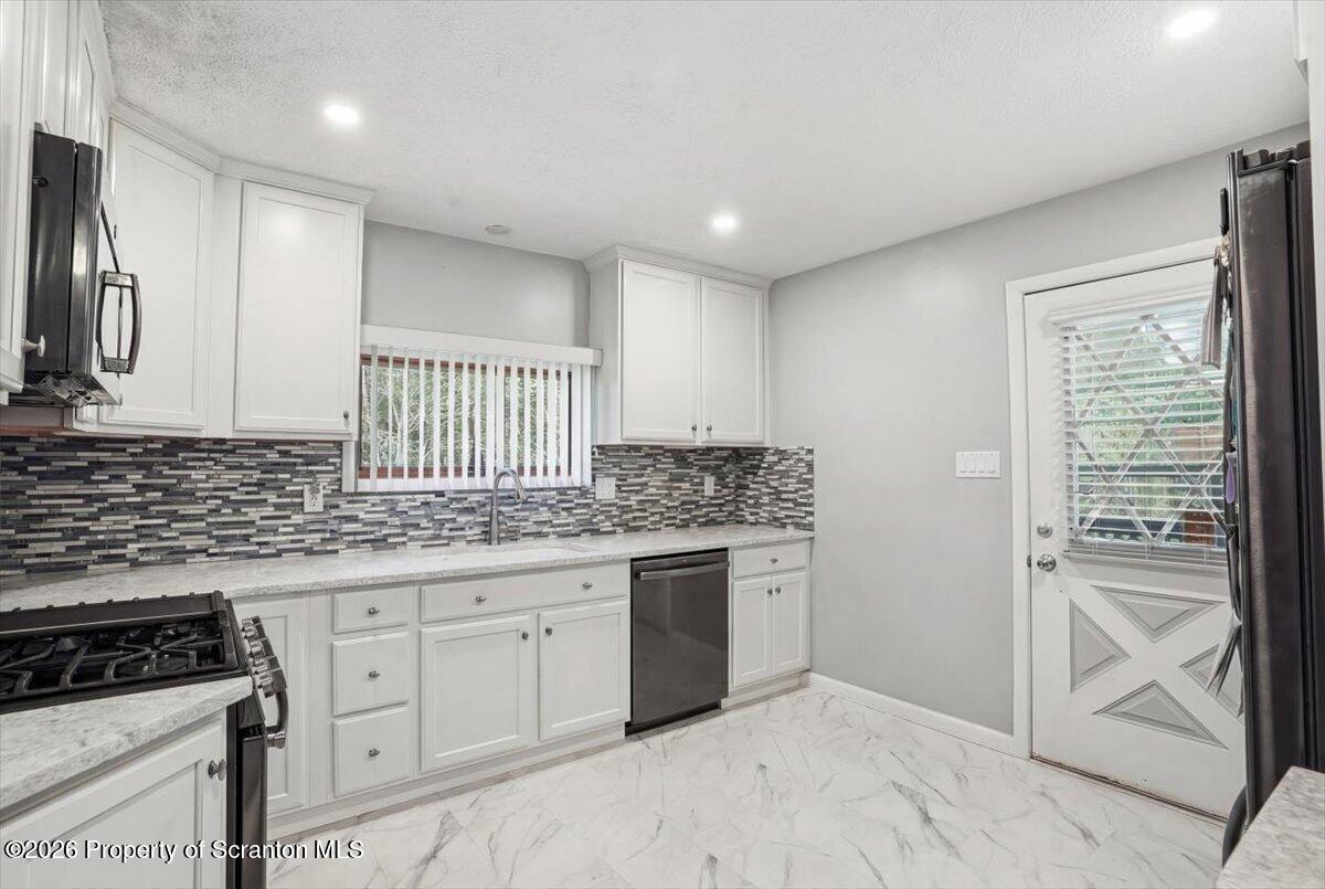 59 Tobyhanna Road Gouldsboro, PA 18424 - Photo 56 of 74 57-59_Tobyhanna_Rd_003