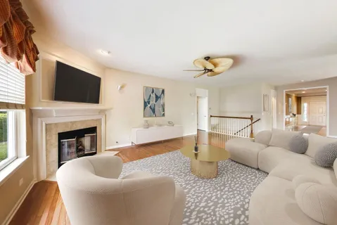 $499,995 | 2660 Chesire Court, West Dundee, IL 60118