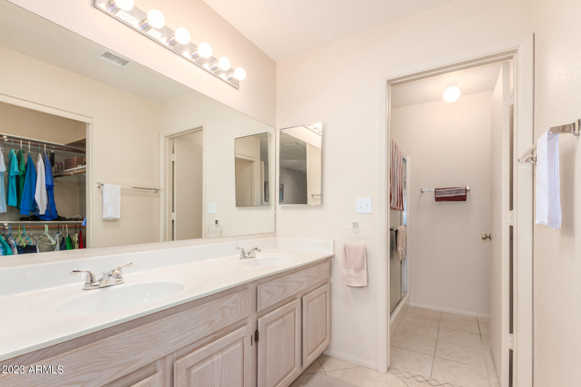 14300 West Bell Road, Unit 490 Surprise, AZ 85374 - Photo 12 of 54 0019-18 - Bell #490