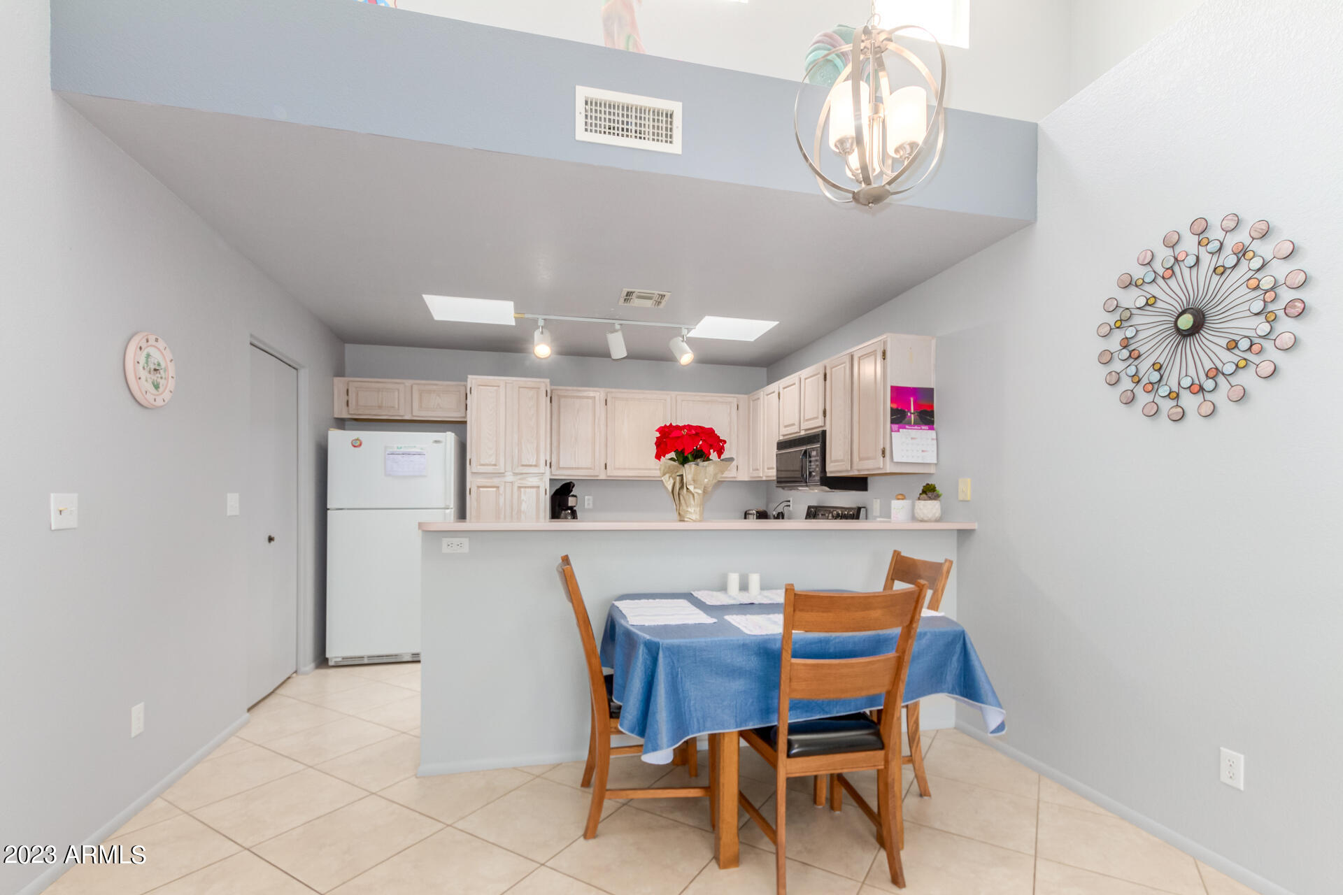 14300 West Bell Road, Unit 490 Surprise, AZ 85374 - Photo 7 of 54 0013-12 - Bell #490