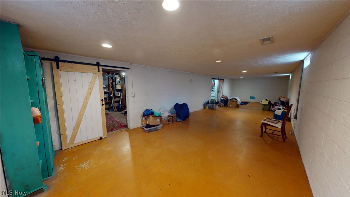 825 Swartz Road Akron, OH 44319 - Photo 20 of 28