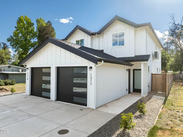 $339,950 | 1312 Northwest Conklin Avenue, Grants Pass, OR 97526