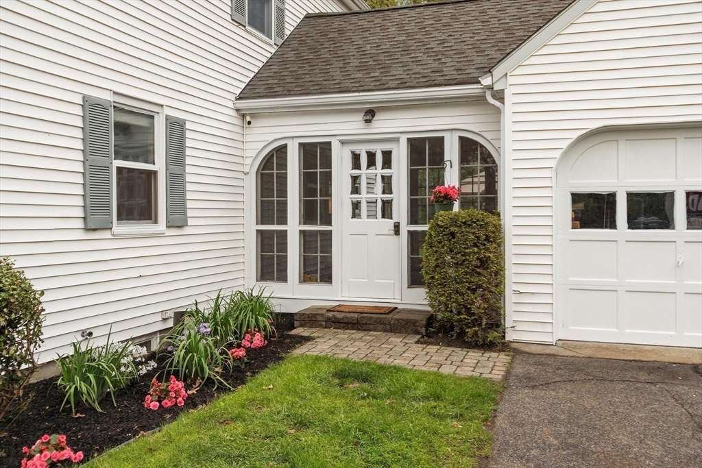 289 Sterling Road Lancaster, MA 01523 - Photo 38 of 39