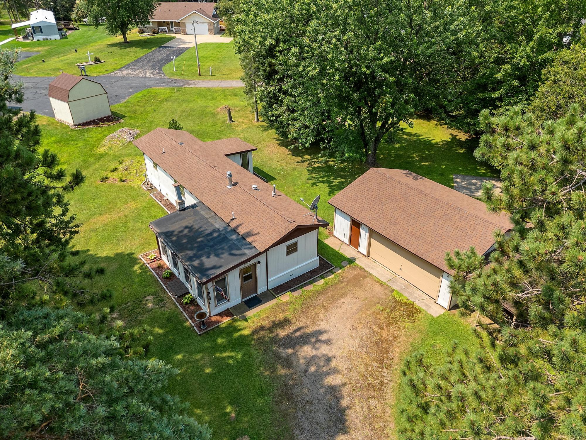 17331 Valley View Road Townsend, WI 54175 - Photo 4 of 36 Gallery Image 4