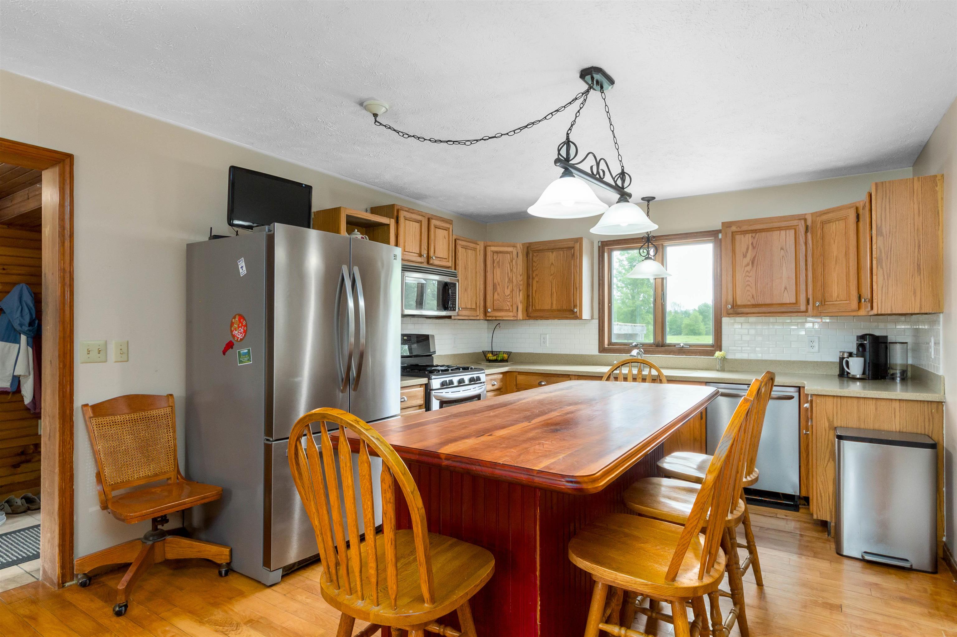 276 Bridge Street Sheldon, VT 05483 - Photo 2 of 40