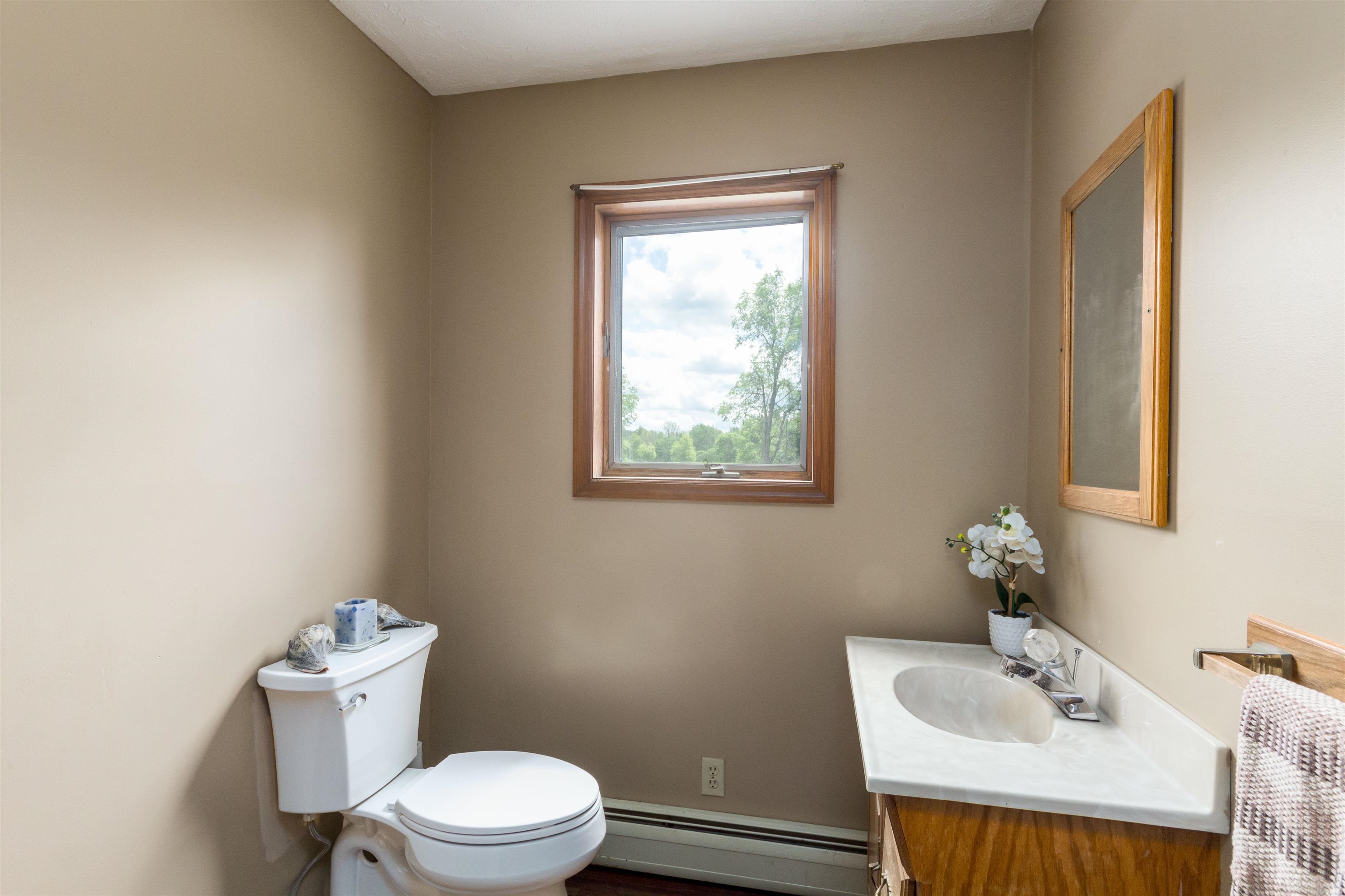 276 Bridge Street Sheldon, VT 05483 - Photo 8 of 40