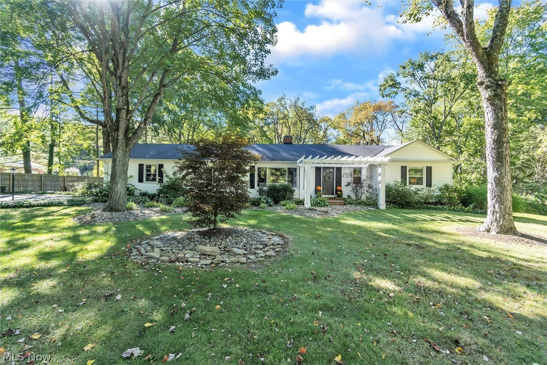 6 Overlook Road Chagrin Falls, OH 44022 - Photo 1 of 34 Gallery Image 1