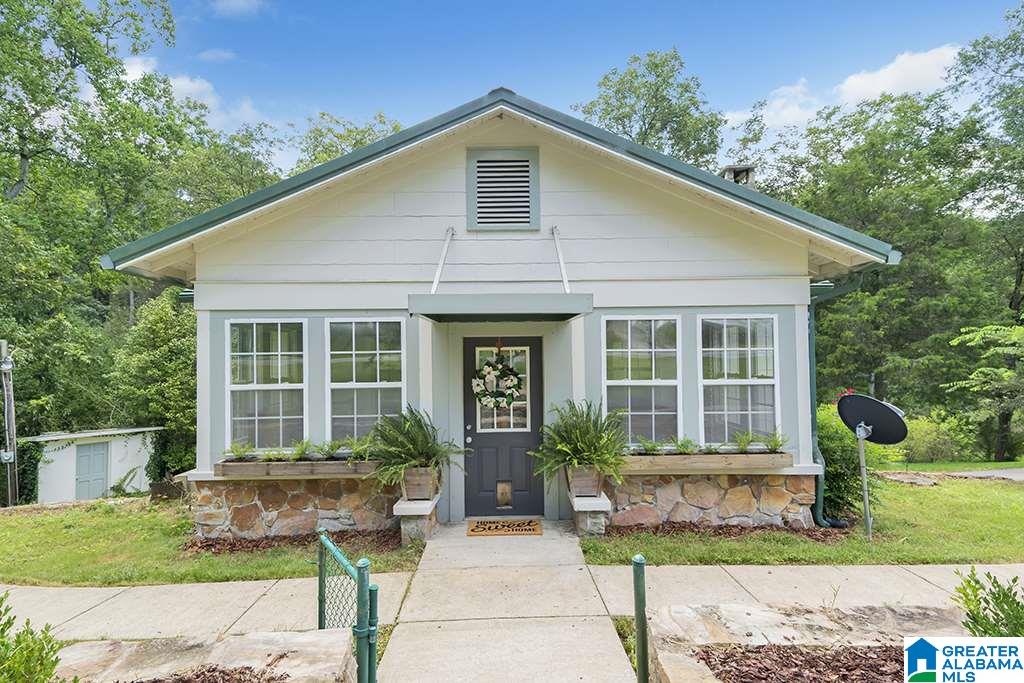 6981 Roper Road Trussville, AL 35173 - Photo 1 of 16