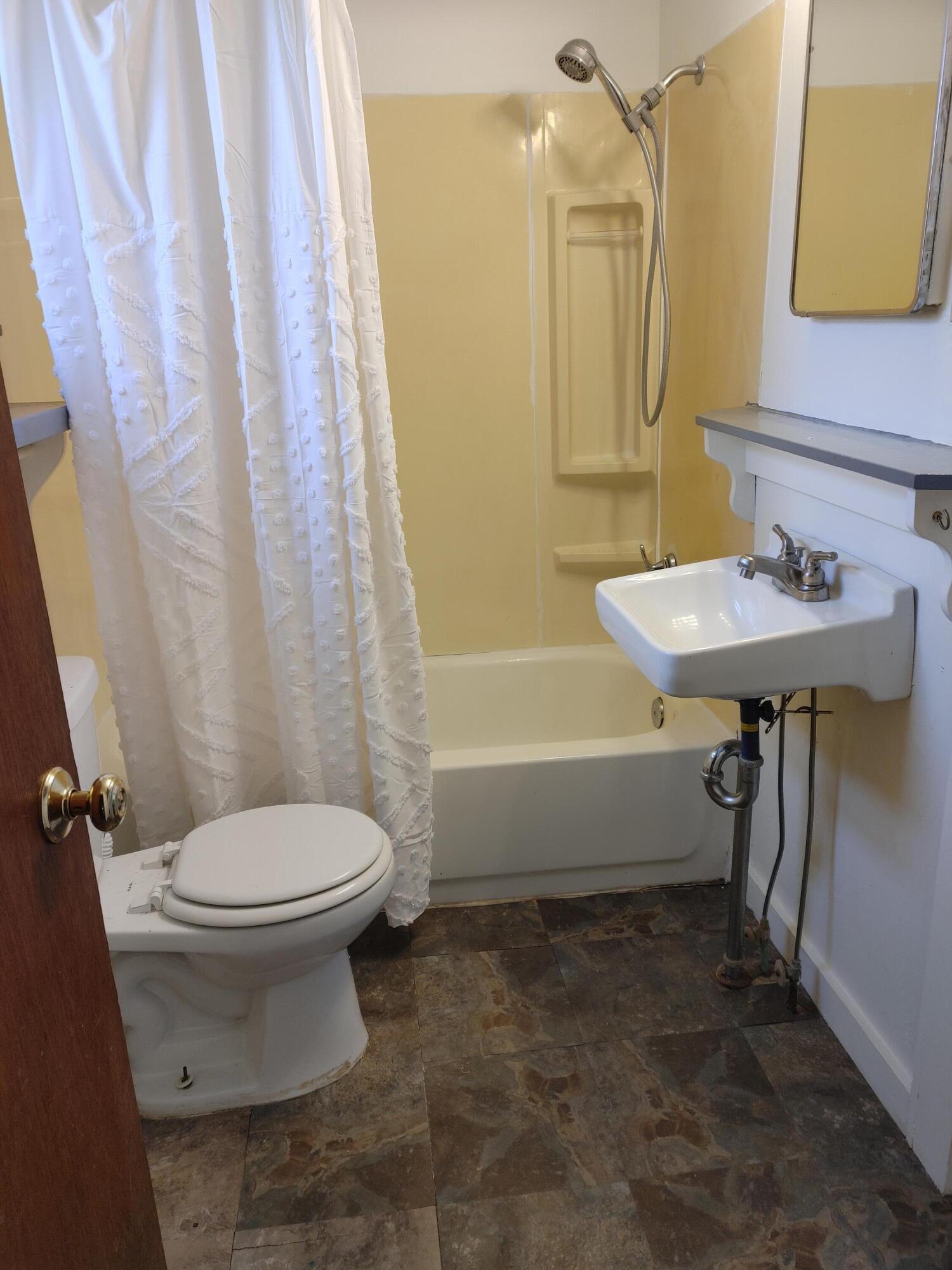 117 Back Brooks Road Monroe, ME 04951 - Photo 17 of 31 0104250902d_HDR