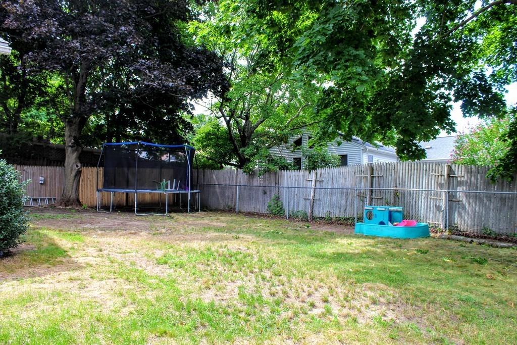 29 Racicot Avenue Webster, MA 01570 - Photo 3 of 17 Gallery Image 3