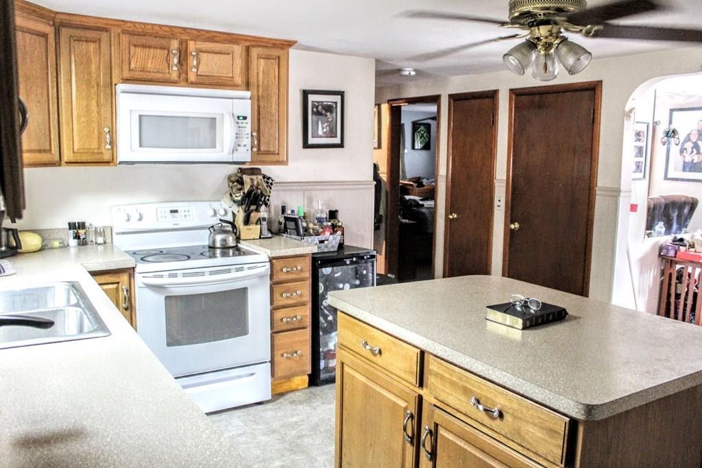29 Racicot Avenue Webster, MA 01570 - Photo 7 of 17 Gallery Image 7