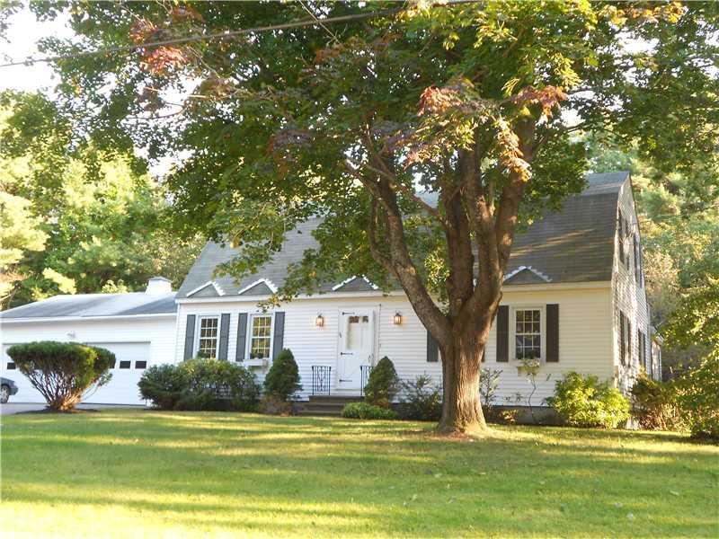 36 Meadowbrook Road Brunswick, ME 04011 - Photo 3 of 31 Exterior Front.