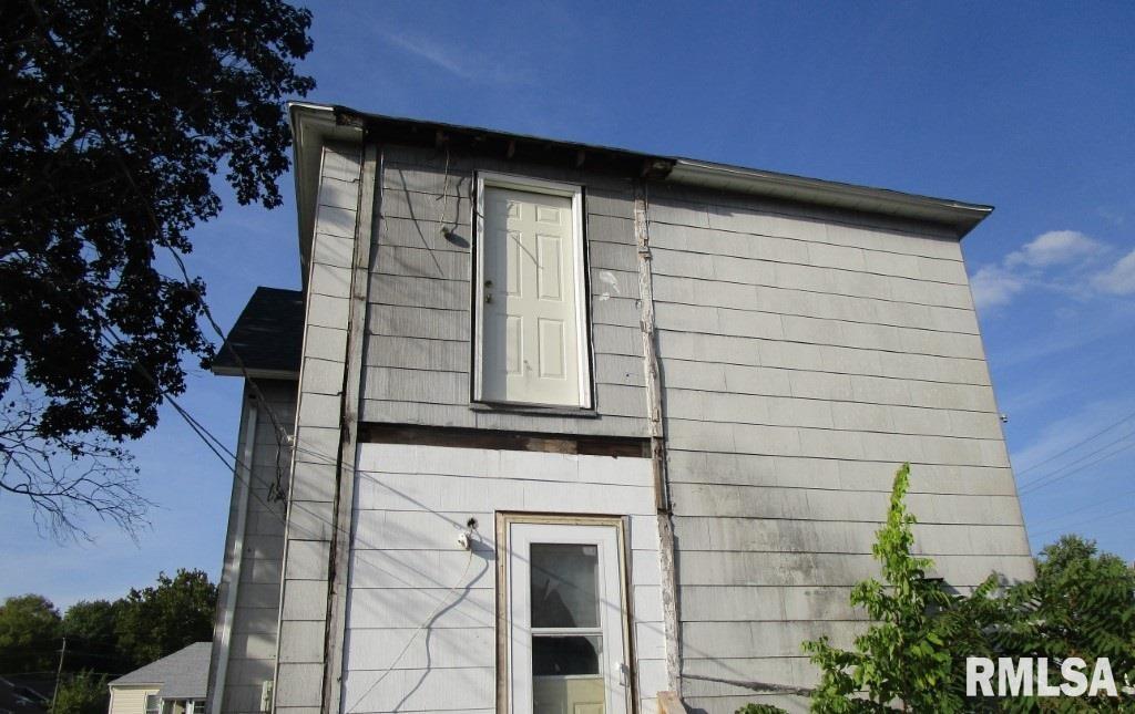 1201 9th Avenue South Clinton, IA 52732 - Photo 5 of 17