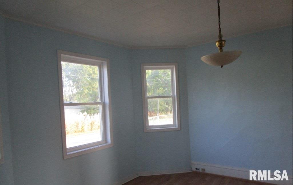 1201 9th Avenue South Clinton, IA 52732 - Photo 6 of 17