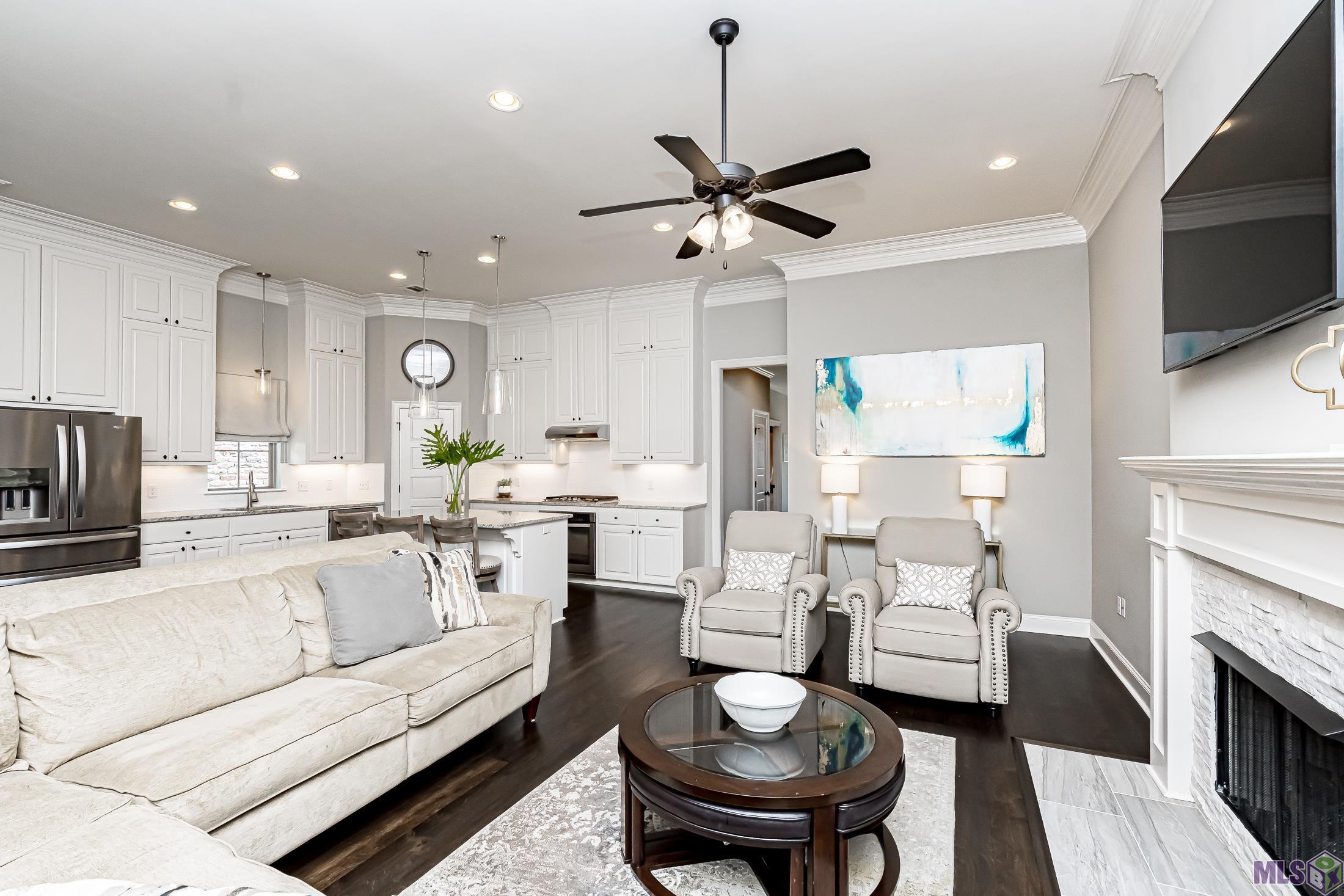 2744 Cresthaven Avenue Baton Rouge, LA 70810 - Photo 1 of 24 Gallery Image 1