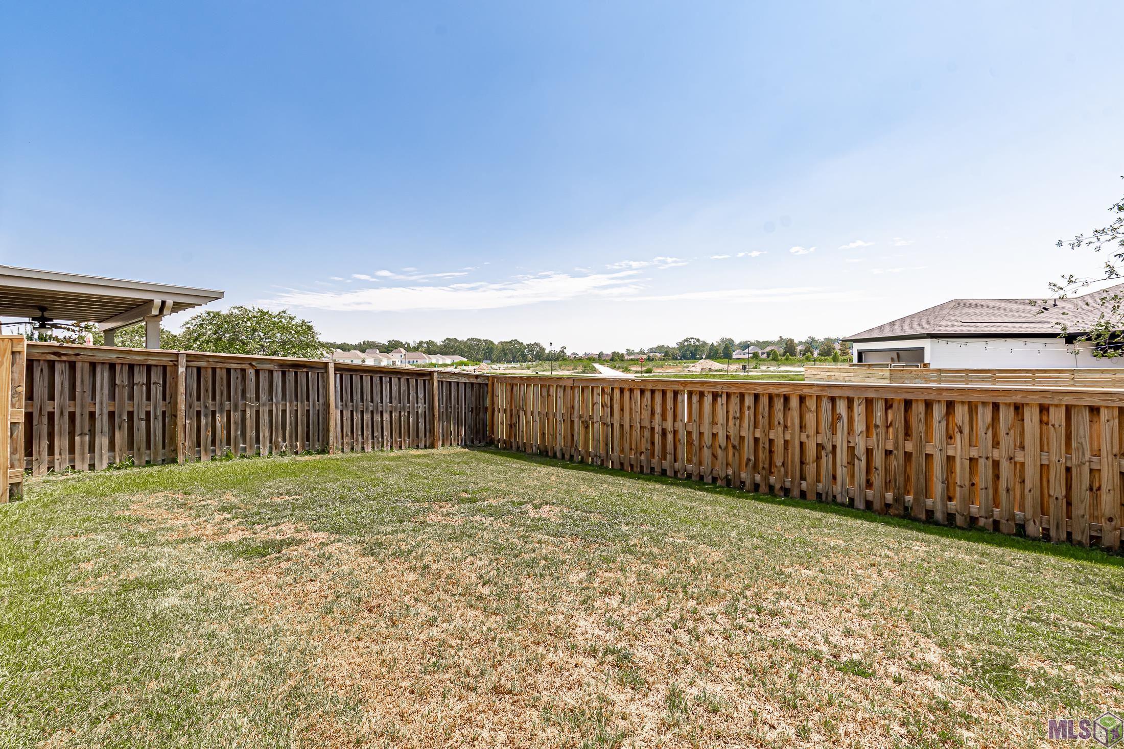 2744 Cresthaven Avenue Baton Rouge, LA 70810 - Photo 18 of 24 Gallery Image 18
