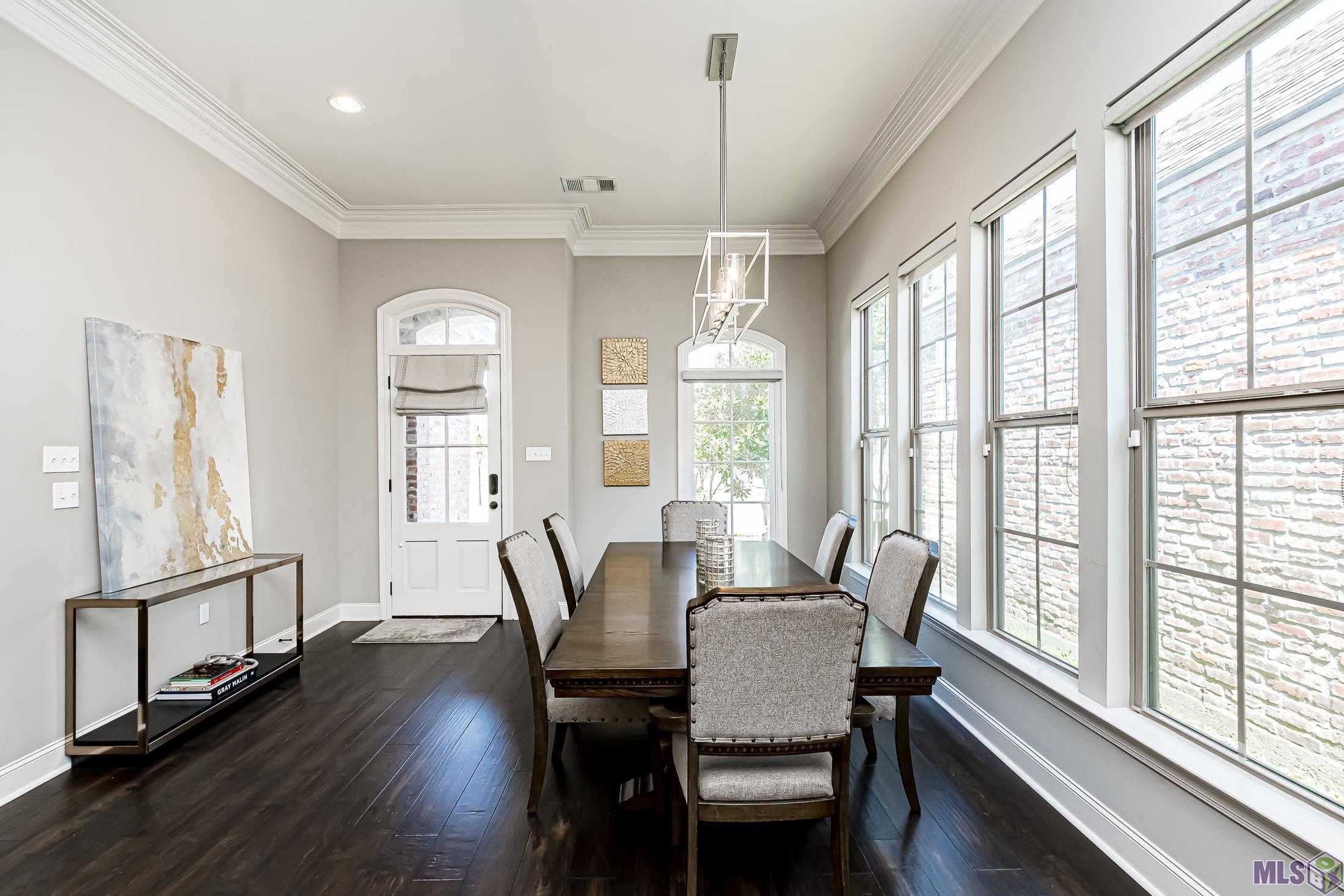 2744 Cresthaven Avenue Baton Rouge, LA 70810 - Photo 6 of 24 Gallery Image 6
